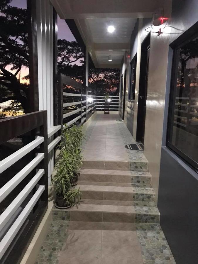 Reddoorz El Senor Jesus Apartelle Vigan Ilocos Hotel Exterior photo