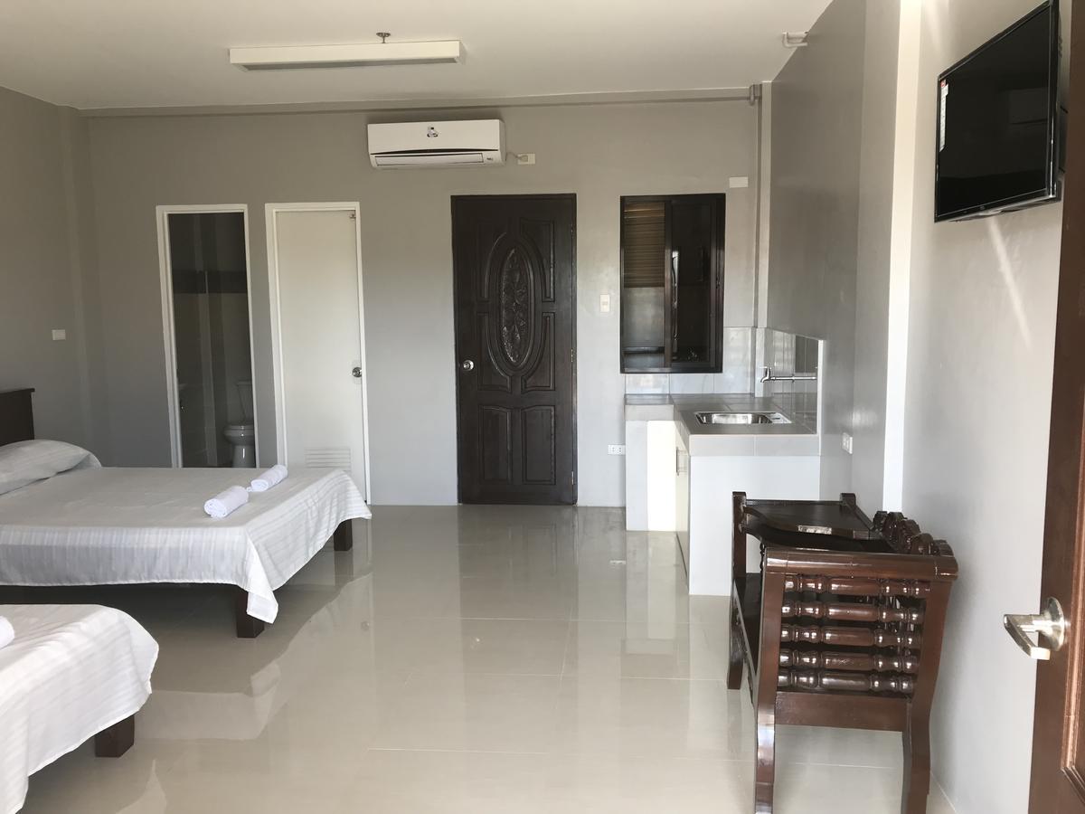 Reddoorz El Senor Jesus Apartelle Vigan Ilocos Hotel Exterior photo