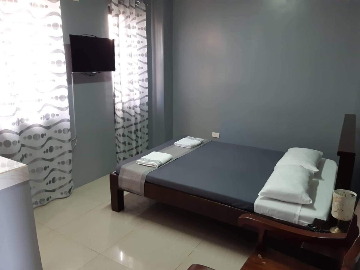 Reddoorz El Senor Jesus Apartelle Vigan Ilocos Hotel Exterior photo