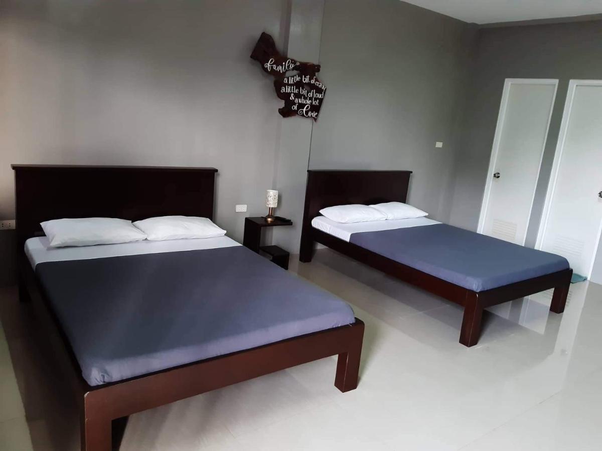 Reddoorz El Senor Jesus Apartelle Vigan Ilocos Hotel Exterior photo